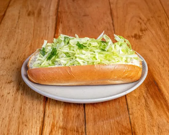 Pulled chicken and lettuce roll